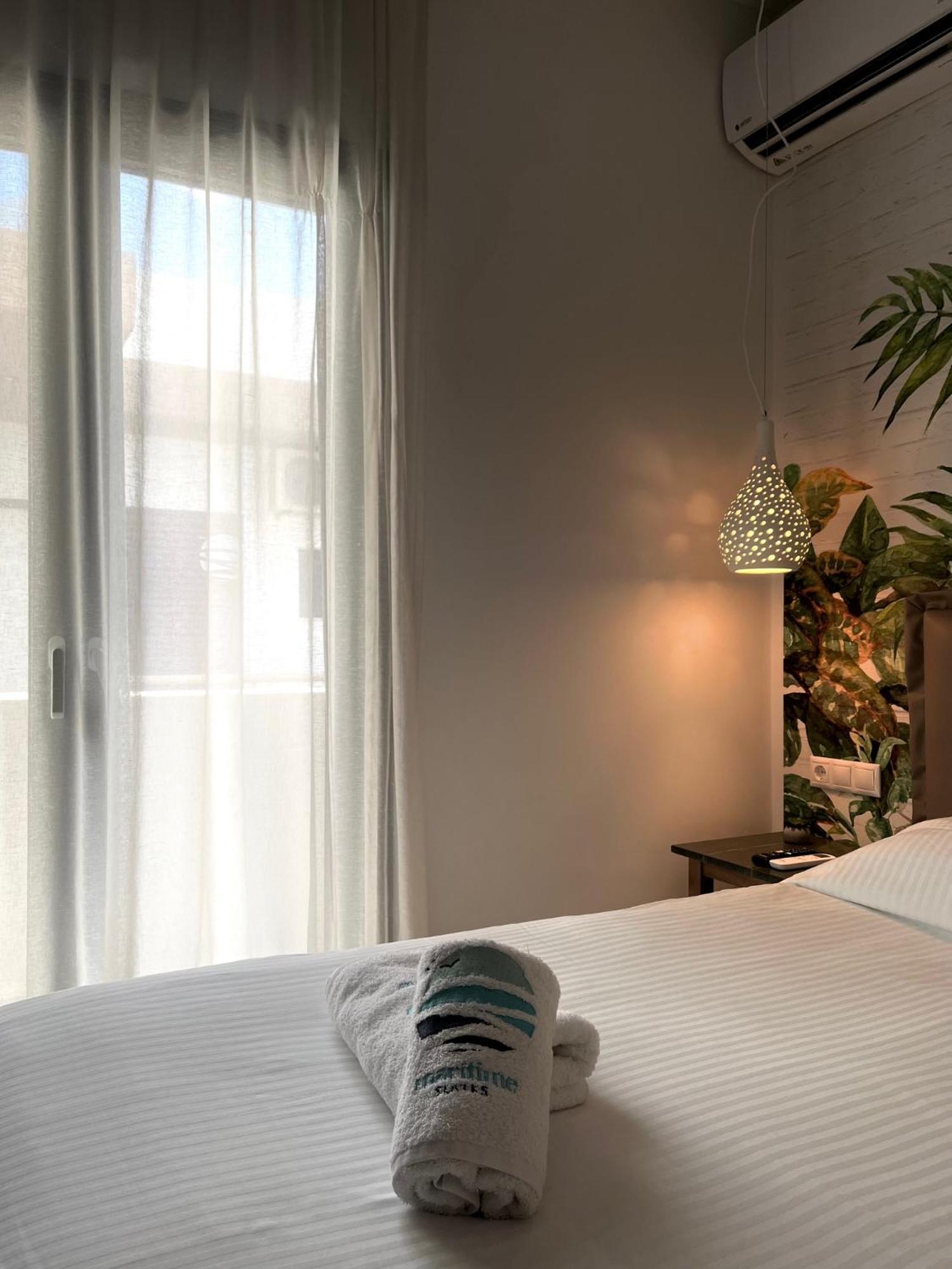 Maritime Suites Khersónisos Eksteriør bilde